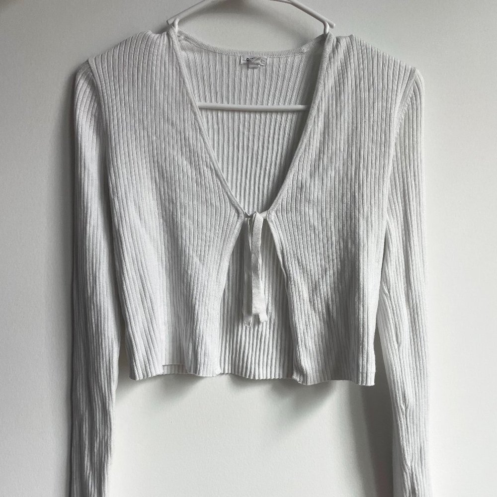 Long sleeve tie sweater